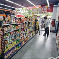 Cho Thuê Nhà Mặt Phố Đường Cầu Giấy. Diện Tích: 300M2. Mt: Lô Góc