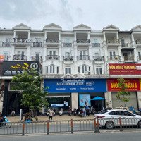 Căn Biệt Thự Góc 2 Mặt Tiền Cityland Garden Hills. Dt: 10,5 X 20M Full Nội Thất