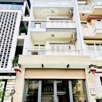 Cho Thuê Nhà Nguyên Căn Gần Vòng Xoay Công Trường Dân Chủ - Trung Tâm Sài Gòn Sầm Uất