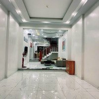 Cho Thuê Nhà 5 P.ngủ Khép Kín Phố Văn Cao, Diện Tích: 80M2 X 4 Tầng.