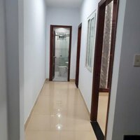 Bán nhà đẹp cho hộ gia đình đông thành viên gần đường Phan Văn Hớn, Quận 12 80m2, 4 PN
