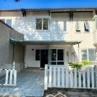 Nhà Phố Phước An Nhơn Trạch 100M2 15Km Vào Sânbay Long Thành, 1 Triệuet 1Lầu 2Pngủ Sổ Riêng Giá 1T 850 Triệu