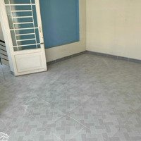 Cho Thuê Nhà Phố Khu Đường Số Phạm Hữu Lầu Q7-4.5X16,5M+3L,Căn Góc+ Nhà Ở Liền- Giá Bán 20 Triệu / Tháng .