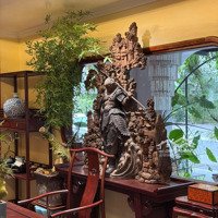Cần Cho Thuê Gấp Nhà Lô Góc Phố Nguyễn Du Sát Cạnh Hồ Mặt Tiền Rộng. Lh A. Trọng Phố Cổ 0966163223