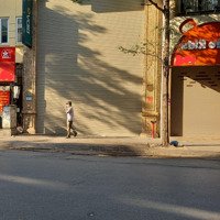 Bán Nhà Mặt Phố Huế. Diện Tích: ,250M X 7 Tầng Thang Máy. Dòng Tiền 4 Tỷ 1 Năm. Giá Bán, 185 Tỷ