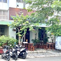 Sang Toàn Bộ Tiệm Tóc, Nail, Spa Đầy Đủ Trang Thiết Bị Máy Móc Hiện Đại Tại Phú Mỹ Hưng, Quận 7