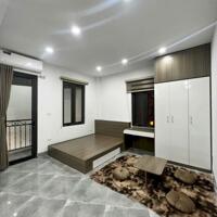Bán nhà phố Trần Hữu Tước – Đống Đa, diện tích 44m2x6 tầng thang máy, giá 10.95 tỷ.