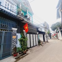 Cần Bán Nhà Đông Hòa Dĩ An Sát Làng Đại Học