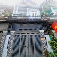 Cần Bán Nhà Đông Hòa Dĩ An Sát Làng Đại Học