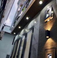 Nhà lầu mới 2 phòng ngủ Gần bệnh viện Phụ Sản Cần Thơ