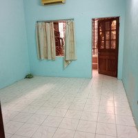 Cho Thuê Nhà 42M2X4 Tầng Tại Nguyễn Phúc Lai, Ôtô Vào Được. 15 Triệu