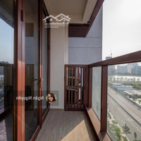 Giá Huỷ Diệt, 1 Phòng Ngủthe Galleria - Metropole Chỉ 9 Tỷ Liên Hệ: 0981799185 Em Ngân