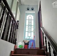 Bán nhà hẻm 8m, Nguyễn Văn Thương, P25, Bình Thạnh, 60m2, 3 tầng, ngang 5,6m.