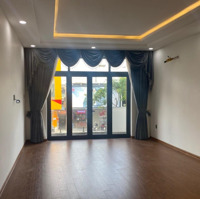 Cho Thuê Nhà Mặt Tiền Lê Duẩn 4 Tầng