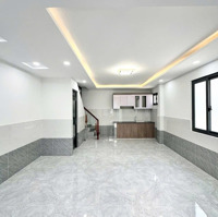 Nhà Sổ Hồng Riêng Căn Góc 40M2 - Quận 7