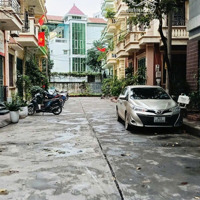 Cho Thuê Mặt Bằng 100M2 Ngay Trần Đăng Ninh, Ôtô Tải Đỗ Cửa. 14,5 Triệu