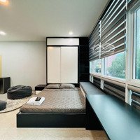 Chính Chủ Cho Thuê Studio 35M2, Ngay Mặt Tiền, Gần Nhà Thờ Tân Định, Công Viên Lê Văn Tám, Bao Phí