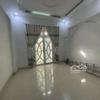 Cho Thuê Nhàhẽm Xe Hơiđường Dạ Nam P3 Q8.Diện Tích4M X 14M. Hẻm Đậu Xe Hơi Được. Giá Bán 19 Triệu Cọc 2 Tháng