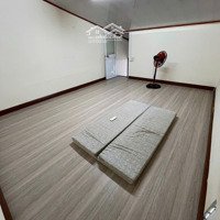 Cho Thuê Nhà Hẻm Trần Hưng Đạo, P. 7, Q. 5 Hẻm Ba Gác Tới Nhà, Dt: 3.5X10M, Giá: 10 Triệu/ Tháng