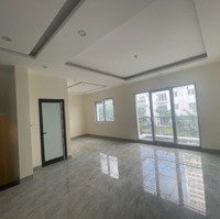Nhà Liền Kề Trong Khu Đô Thị, Giao Thông Thuận Tiện