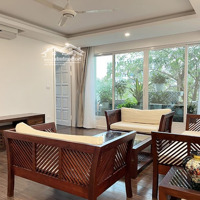 Bán Căn Hộ Mới, Đẹp, 147M2, Tòa E Ciputra, 4 Phòng Ngủ Đủ Nội Thất