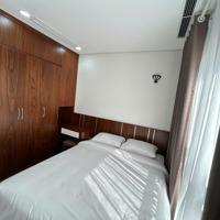 Cho Thuê Nhà Mp Ngô Thì Nhậmdiện Tích300M2 X 3 Tầng,Mặt Tiền12M, Có Sân Vườn, Giá Bán 270 Triệu