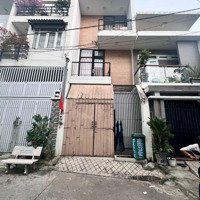 Bán Nhà Chính Chủ Hà Huy Giáp. Shr. Dt: 4 X 13M2. 1 Triệu. 2L, 4P. Ngủ. Giá: (5.2)Tỷ