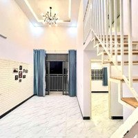 Cho Thuê Nhà Liền Kề 2 Phòng Ngủsân Ô Tô Ngay Ubnd Phú Lợi, Tdm, Bình Dương