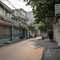 Cho Thuê Mặt Bằng Biệt Thự Tại Hẻm 40 Nguyễn Văn Đậu, Phường 5, Phú Nhuận