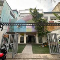Cho Thuê Nhà 4 Tầng Ngang 11 600M2 Sàn - Giá Tốt