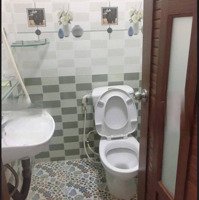 Bán Nhà Cmt8, Q10, 32M2, Giá Bán 4,8 Tỷ Tl