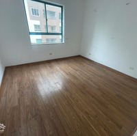 Bán Căn Hộ 17T Tại Hoàng Đạo Thúy Diện Tích 153M2, 3 Phòng Ngủ 3 Wc Giá Bán 8,8 Tỷ - 0915 351 365