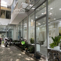 Tin Thật! Bán Biệt Thự Ngay Mặt Tiền Vip Sư Vạn Hạnh Q10 (7.5X18M) 3 Tầng, Hđt 60 Triệu, Bán Gấp 33 Tỷ