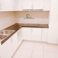 Cho Thuê Căn 2 Ngủ Không Đồ, Giá 13 Triệu/Tháng. Liên Hệ: 0813489555