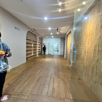 Hxh Ng Gia Trí D5- 4X14 Trệt 3L- 5P 6W Trệt Suốt- Vpcty Spa-Shop-Cửa Hàng..