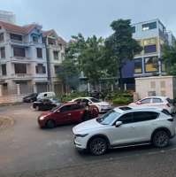 Chính Chủ Cho Thuê Dài Hạn Căn 2Ng Full Nội Thất Tại Chung Cư D22 Bộ Từ Lệnh Biên Phòng Giá 10. 5 Triệu