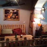 Cho Thuê Nhà Mặt Phố Hòa Mãdiện Tích80M2 X 3 Tầngmặt Tiềnlô Góc 15M, Vị Trí Đẹp Gần Phố Huế