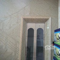 Nhà Mặt Phố Phường Ba Đình Ngay Lê Hoàn
