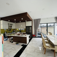 Bán Căn Biệt Thự Kdc Biệt Thự Nam Longdiện Tích484M2, P.thạnh Lộc, Quận 12, Hồ Cá Koi Vườn Cây Cảnh