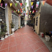 Bán Nhà 43M2 Tại Phúc Đồng Long Biên
