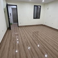 Cho Thuê Văn Phòng 60M2, Giá Siêu Hời 8 Triệu Tại Miếu Đầm, Mễ Trì, Đã Chia 2 Phòng Rồi