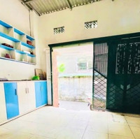 Chính Chủ Cần Bán Nhà Phố Nguyễn Ngọc Vũ - Giá Chỉ 10.2 Tỷ