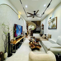 Bán Nhà Hồ Bồ Đề, Lâm Du, Quận Long Biên, Nhà Siêu Đẹp, Nhỉnh 9 Tỷ.