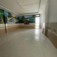 CHO THUÊ NHÀ MẶT TIỀN ĐƯỜNG NGUYỄN TRI PHƯƠNG GẦN TRƯỜNG ĐẠI HỌC Y DƯỢC GIÁ 35 TRIỆU