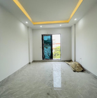 Bán Nhà Song Phương,Ô Tô Đỗ Cửa Ngày Đêm, Vị Trí Cực Đẹp, S:42M2*4 Tầng, Đường 2 Ô Tô Tránh Nhau