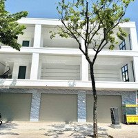Mặt Tiền Kinh Doanh Sầm Uất - Ngang 18M Phạm Văn Đồng P11 Bình Thạnh - Sát Emart