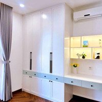 Bán Nhà Tập Thể Liễu Giai, Đào Tấn, Ba Đình, 65M2 Nhà Thoáng, Sáng, Ngõ Ô Tránh, Chủ Thiện Chí Bán