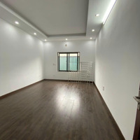 Cần Bán Gấp Nhà Trả Nợ Ngân Hàng-4 Tầng Ngõ Rộng-Ô Tô Vào Tận Nơi. Chắc Chắn Khách Đến Xem Là Ưng