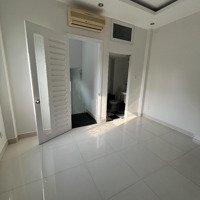 Cho Thuê Nhà Nguyên Căn Trong Hẻm 193 Nam Kì Khởi Nghĩa, Quận 3. Thích Hợp Cho Gia Đình, Văn Phòng