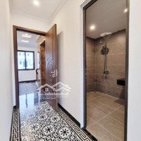 Cho Thuê Nhà Mặt Phố Khu Hoàng Cầu. 55M2 X 6T, Thông Sàn, Có Thang Máy. Nhà Mới, Đồ Cơ Bản. 45 Triệu/Th